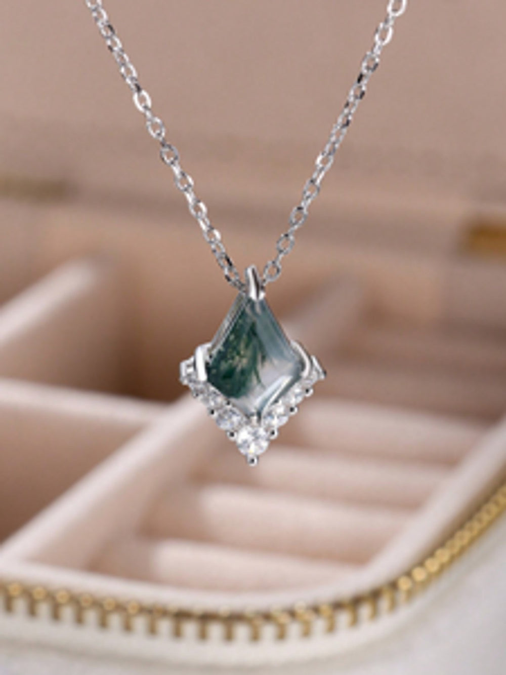 Sterling Silver Luxe White Rhombus Agate-Look Stone Pendant Necklace